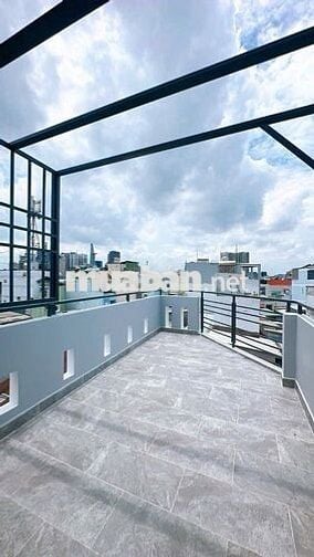 SÁT MẶT TIỀN Q4- 42m2 - 4 LẦU ĐÚC - KO QH- CHỈ 4 TỶ NHỈNH