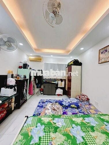 SÁT MT TÔN ĐẢN Q4- 29m2 NỞ HẬU- 5 LẦU ĐÚC- CHỈ 4.99 TỶ