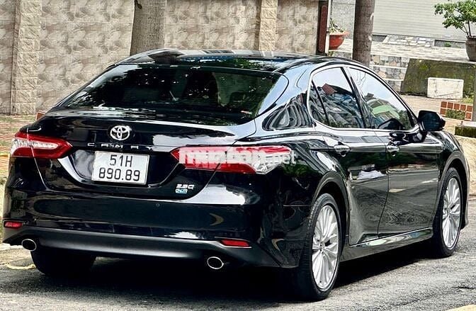 CHÍNH CHỦ BÁN Toyota Camry 2.5Q - 2021 CÒN NHƯ MỚI
