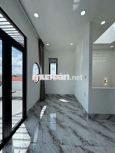 NHÀ 2 LẦU - HẺM 50 TRẦN HOÀNG NA