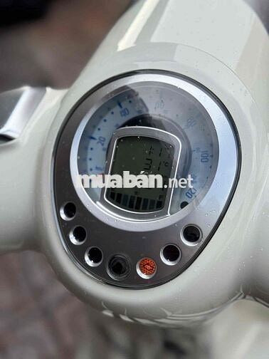 Peugeot Django 2022 like new.