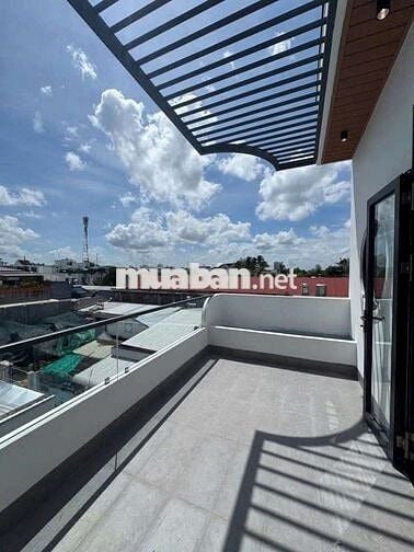 NHÀ 2 LẦU - HẺM 50 TRẦN HOÀNG NA