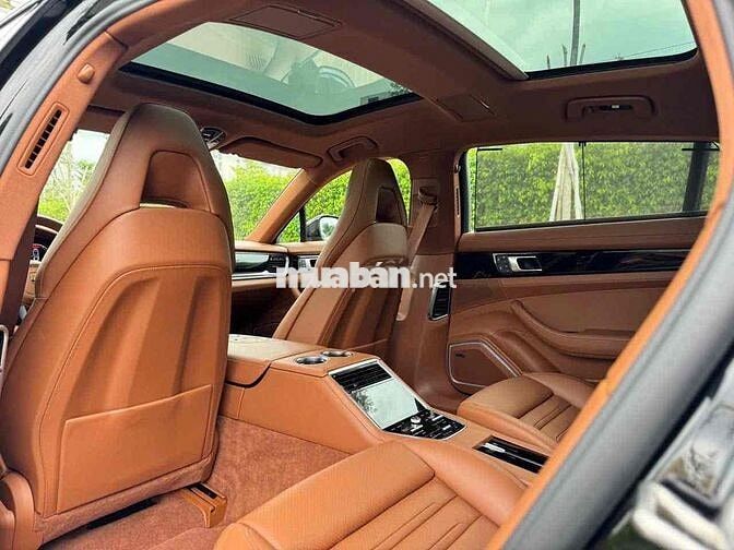 Porsche_Panamera4_Executive Model 2022. Bank 90%