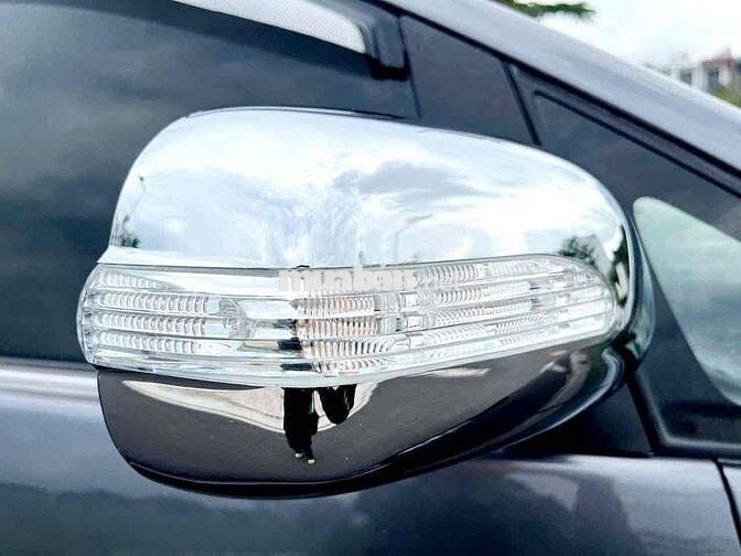 Toyota Innova 2018 2.0V - 100000 km