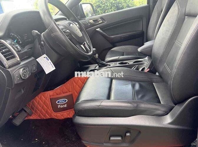 Ford Everest 4x2 Titanium 2.0 AT sx 2021