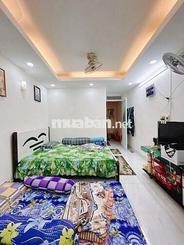 SÁT MT TÔN ĐẢN Q4- 29m2 NỞ HẬU- 5 LẦU ĐÚC- CHỈ 4.99 TỶ