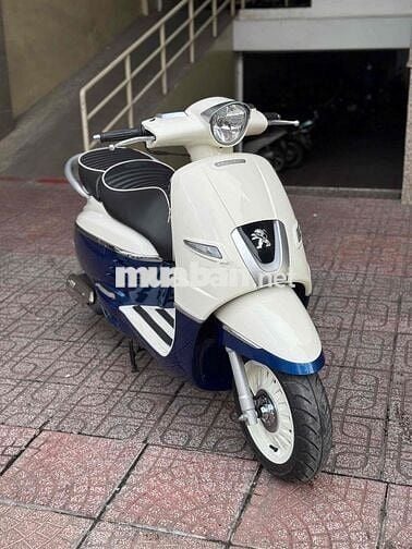 Peugeot Django 2022 like new.