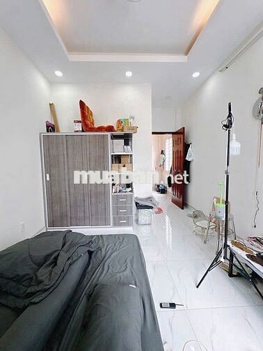 SÁT MT TÔN ĐẢN Q4- 29m2 NỞ HẬU- 5 LẦU ĐÚC- CHỈ 4.99 TỶ