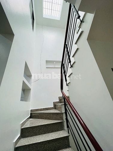 CHO THUÊ NHÀ 1 LẦU 2PN. HẺM OTO ĐƯỜNG 8 - TRƯỜNG THỌ. THỦ ĐỨC