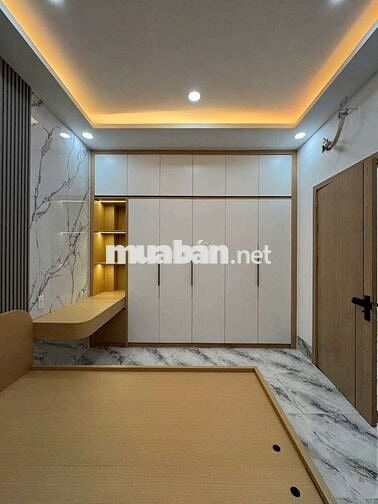 NHÀ 2 LẦU - HẺM 50 TRẦN HOÀNG NA