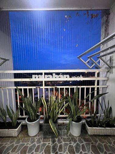 Bán CH 100m2 3PN 2WC có nội thất đẹp giá tốt Dự án 2ty880 - Happy City