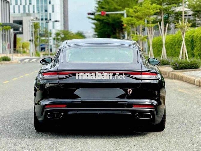 Porsche_Panamera4_Executive Model 2022. Bank 90%