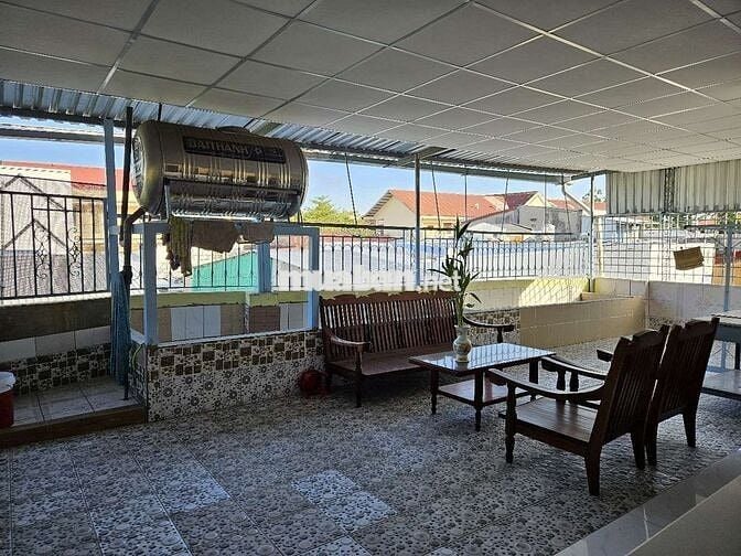 BÁN NHÀ 1TRỆT 2LẦU DTSD 160M² PHƯỜNG NINH KIỀU, GẦN ĐẠI HỌC CẦN THƠ