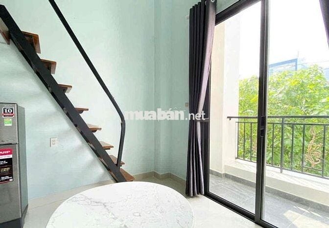 🌿 PHÒNG GÁC LỬNG BAN CÔNG – FULL NỘI THẤT, TRUNG TÂM Q7 SIÊU ĐẸP!