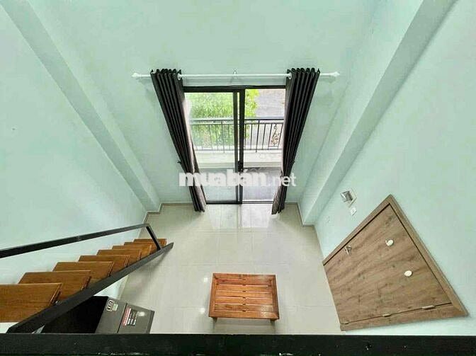 🌿 PHÒNG GÁC LỬNG BAN CÔNG – FULL NỘI THẤT, TRUNG TÂM Q7 SIÊU ĐẸP!