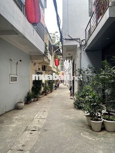 BÁN ĐẤT - VỊ TRÍ ĐẸP, NGÕ NÔNG - GIÁ 10YT8