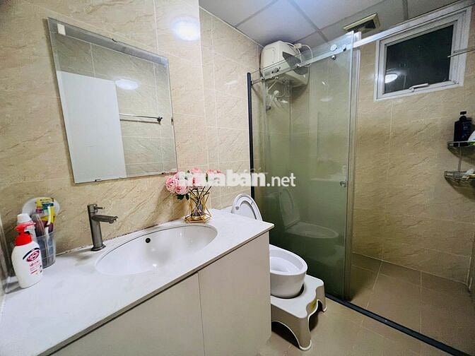 Bán CH 100m2 3PN 2WC có nội thất đẹp giá tốt Dự án 2ty880 - Happy City