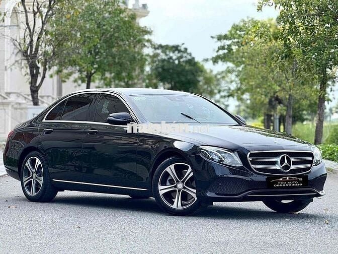 Mercedes-Benz E250 Date 2016 Model 2017 Siêu Lướt