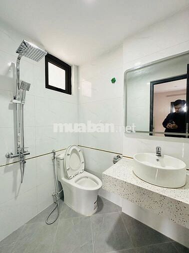 NHÀ MỚI TRUNG TÂM BA ĐÌNH - 40M2 6 TẦNG THANG MÁY CHỈ 12,1 TỶ