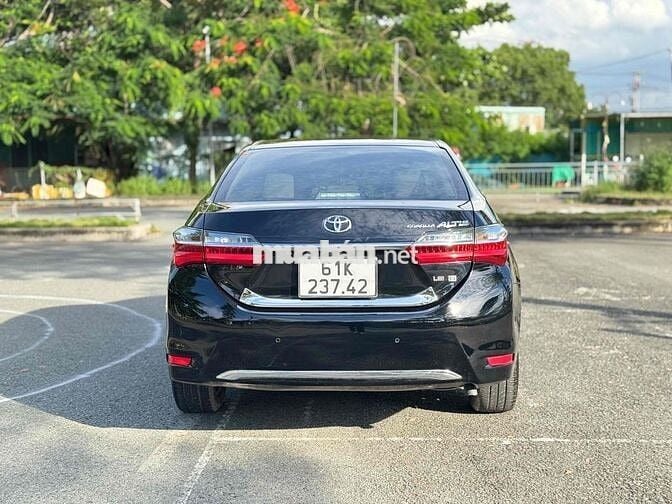 Bán xe Toyota Corolla Alltis 1.8G At sx 2018