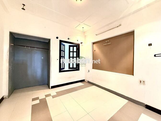 CHO THUÊ NHÀ Ở KINH DOANH TUYẾN ĐÔNG ĐÚC TRUNG TÂM GIÁ 20 TRIỆU/THÁNG