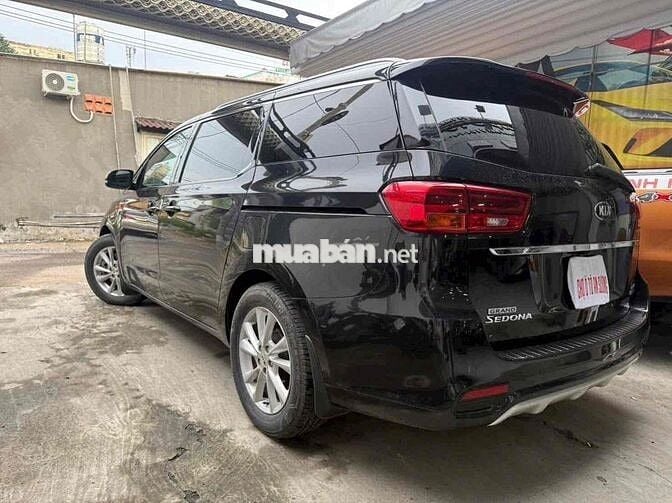 Kia Sedona 2020 bản Deluxe - 92000 km