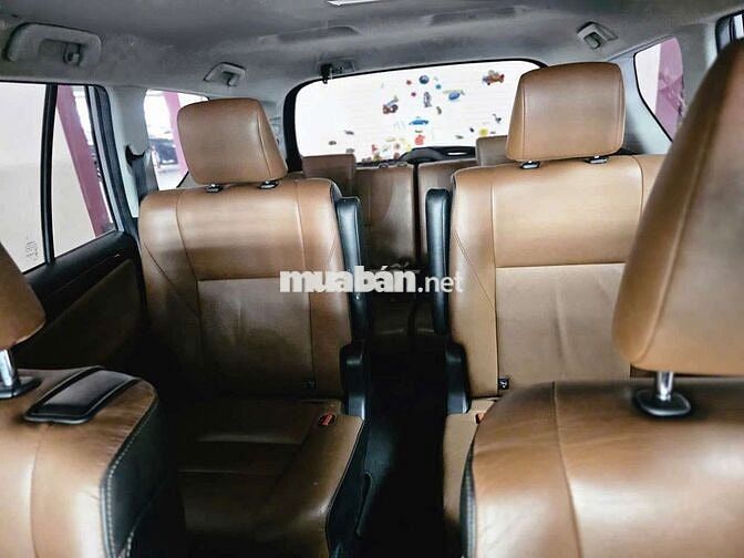 Toyota Innova 2017 2.0V 55000 km