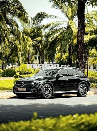 Bán GLC300  4MT - All New Sx 2023 300 - 9000 miles