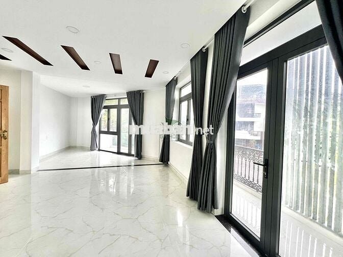 CHO THUÊ TOÀ NHÀ LÔ GỐC 600M2 HÀ QUANG 2 KINH DOANH TỰ DO