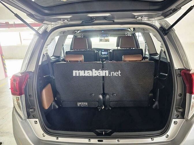 Toyota Innova 2017 2.0V 55000 km