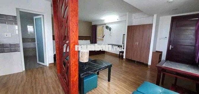 Căn hộ 2 giường ban công thoáng mát