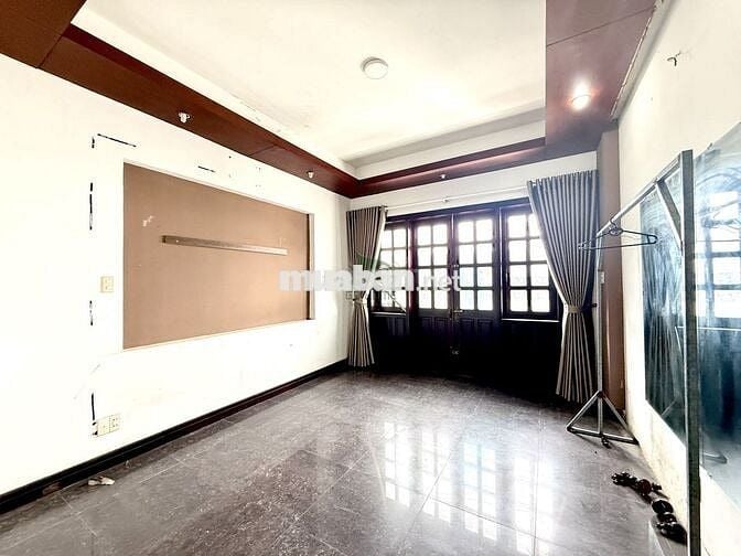 CHO THUÊ NHÀ Ở KINH DOANH TUYẾN ĐÔNG ĐÚC TRUNG TÂM GIÁ 20 TRIỆU/THÁNG