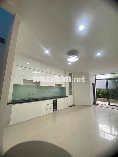 BÁN NHÀ QUẬN 12 GIÁP QUẬN TÂN BÌNH