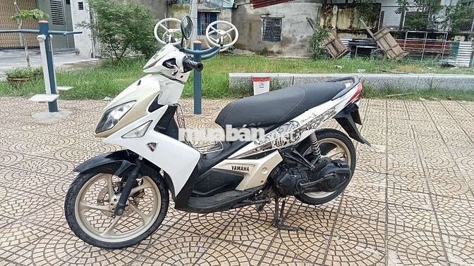 Yamaha Nouvo LX bs 43 máy êm ru chạy rất tốt đó