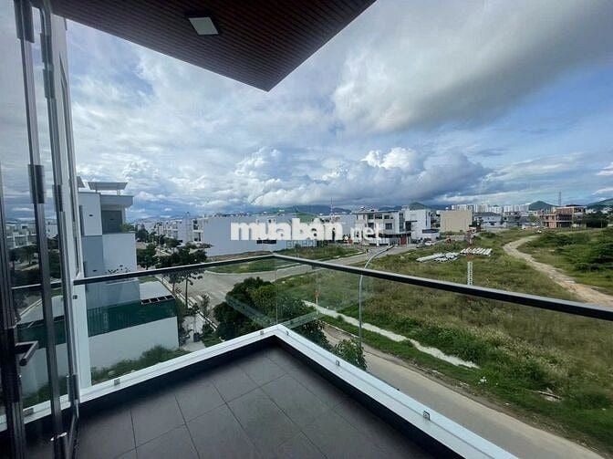 CHO THUÊ BIỆT THỰ SIÊU ĐẸP  CÓ THANG MÁY KHU MỸ GIA GIÁ 40 TRIỆU/THÁNG