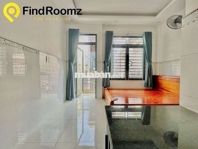 CHO THUÊ PHÒNG BANCOL NGAY ĐẠI HỌC GIA ĐỊNH - TIỆN ĐI SÂN BAY