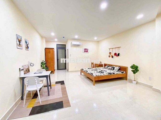 Căn Hộ ban cônh view chill nhà mới , Thang máy hầm xe Tạ quang bửu