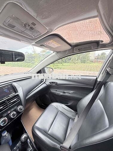 Cần nhượng lại em Vios 2021 số sàn (MT) màu bạc