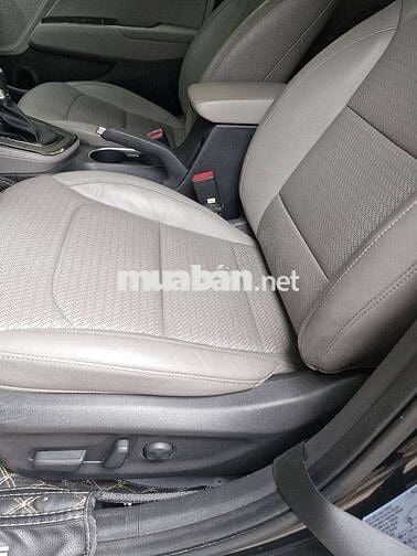 Hyundai Elantra 2016 2.0 Đen