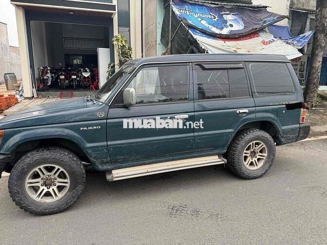 Mitsu Pajero chính chủ bs61 máy êm