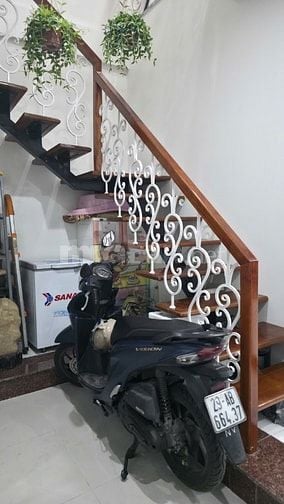 NHÀ ĐẸP PHỐ THỌ LÃO - ÔTÔ ĐỖ CÁCH 10M, 100M RA TRUNG TÂM HAI BÀ TRƯNG.