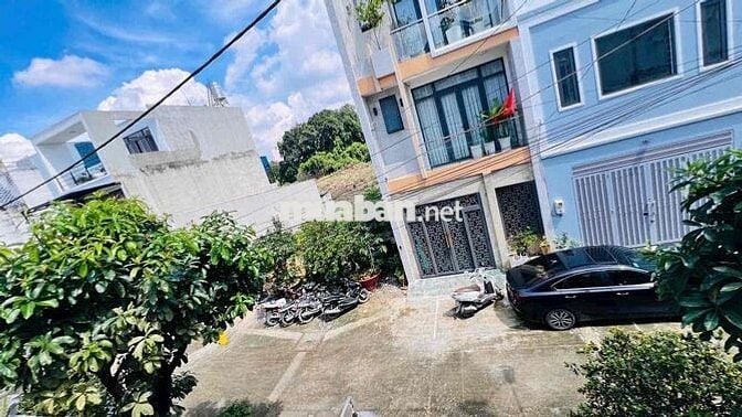 Chủ Kẹt Bán gấp biệt thự Vạn Xuân, hẻm 9m, đường Hà Huy Giáp, 120m2