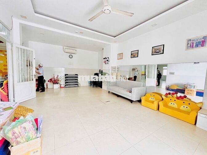 CHO THUÊ TOÀ NHÀ LỚN 1.987M2 5 TẦNG VCN PHƯỚC HẢI GIÁ 150 TRIỆU/THÁNG