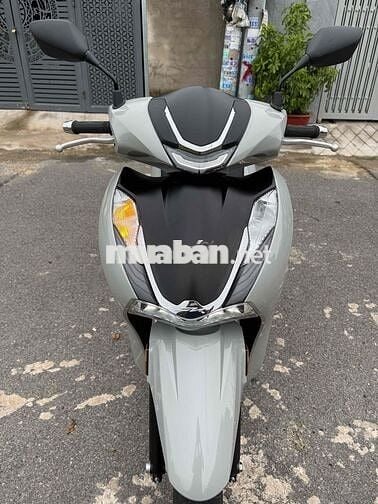 bán hoặc trao đổi xe khác