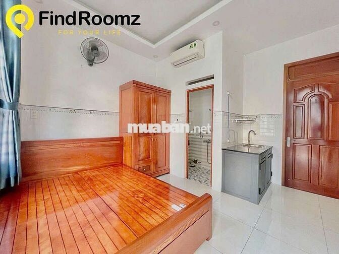 CHO THUÊ PHÒNG BANCOL NGAY ĐẠI HỌC GIA ĐỊNH - TIỆN ĐI SÂN BAY