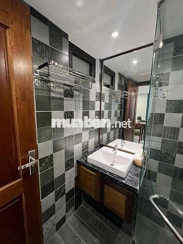 Cho thuê căn hộ 1 phòng ngủ ngay biển Mân Thái