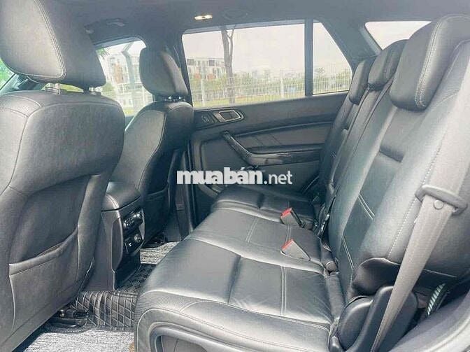 Ford Everest 2019 Titanium 4x4 AT hơn 11 vạn km!