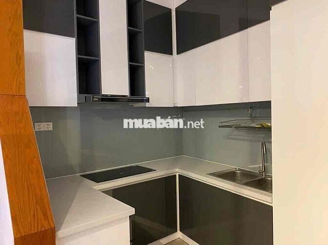 🟥Bán Nhà 2 Tầng _Căn Góc 2 Mặt Thoáng _HXH 7 chỗ _Nhỉnh 100tr/m2