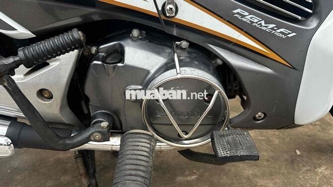 Future fi 2009 trắng xám ( hỗ trợ góp )