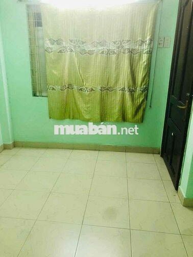 Ở ghép ( Nữ ) nhà lầu đúc khu lịch sự